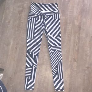 VSX Workout Leggings 🔥